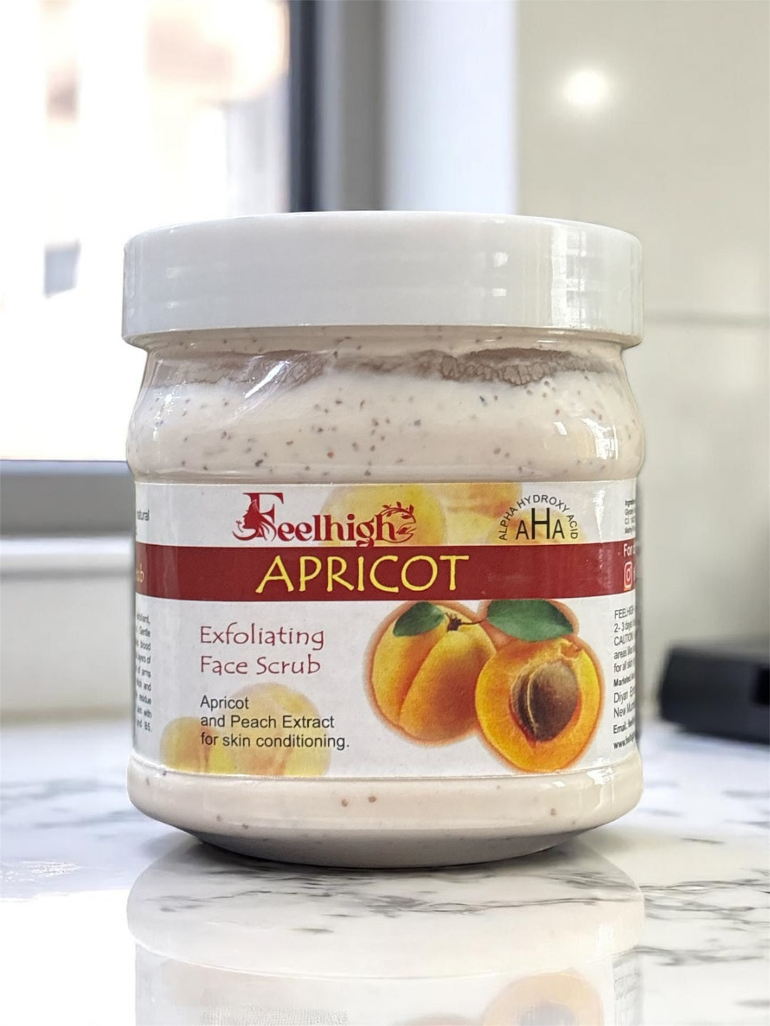 FEELHIGH Apricot Exfoliating Face Scrub with Peach Extract - 500 ml