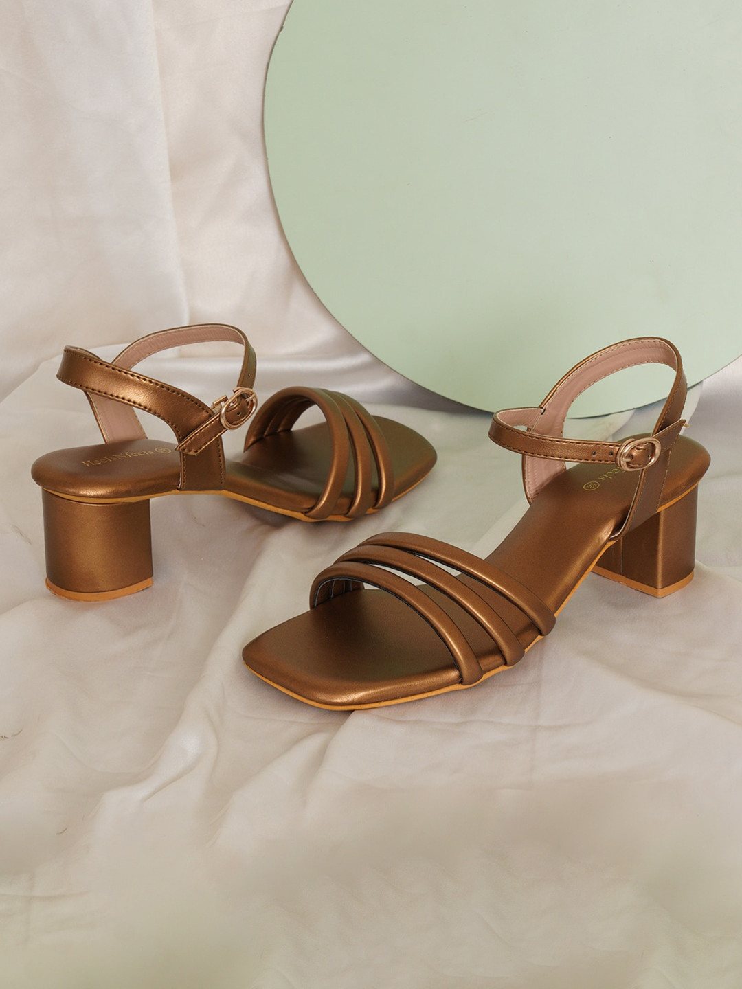 HEELSNFEELS Open Toe Block Heels With buckle