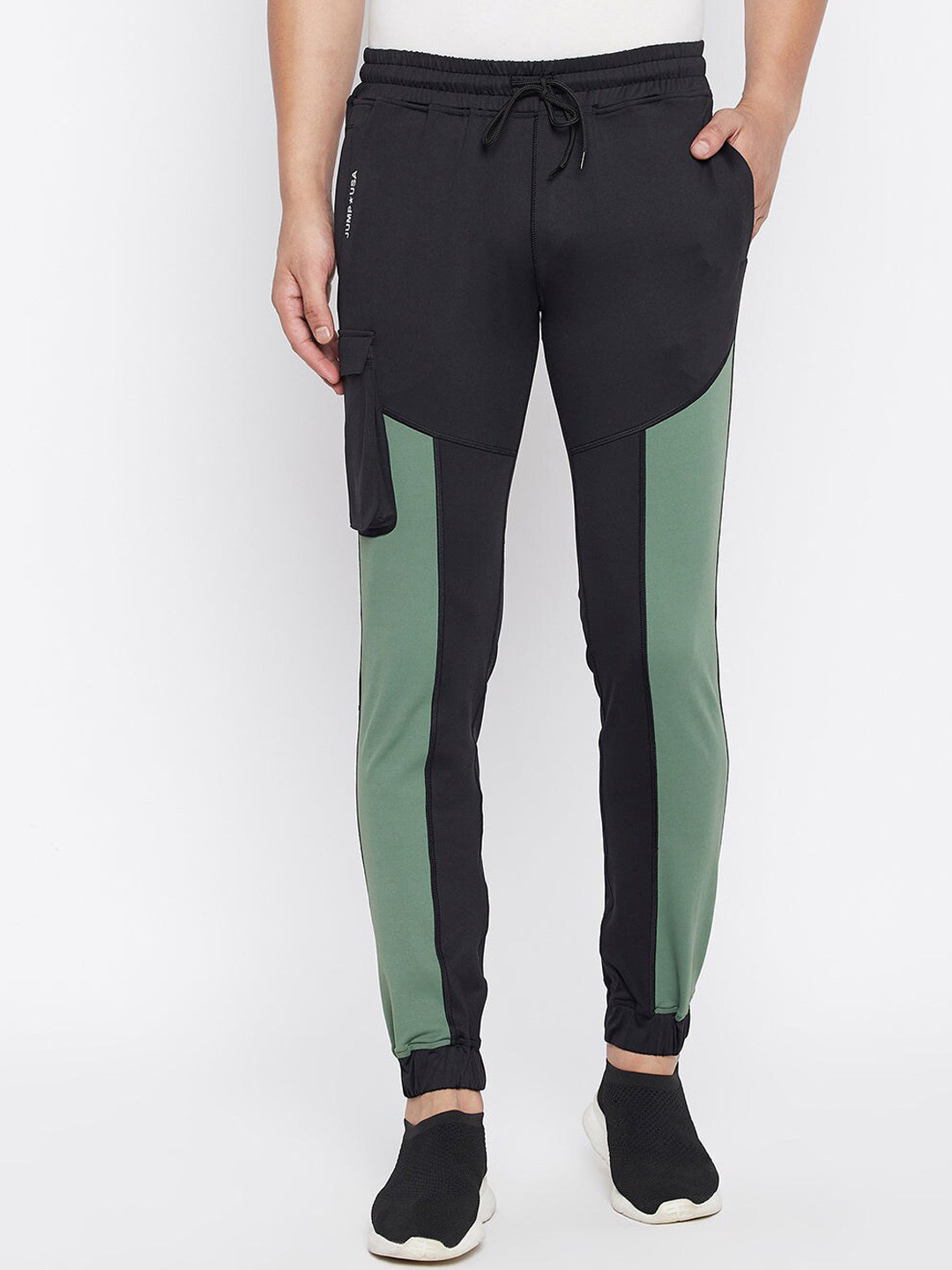 JUMP USA Men Colour-Blocked Slim-Fit Joggers
