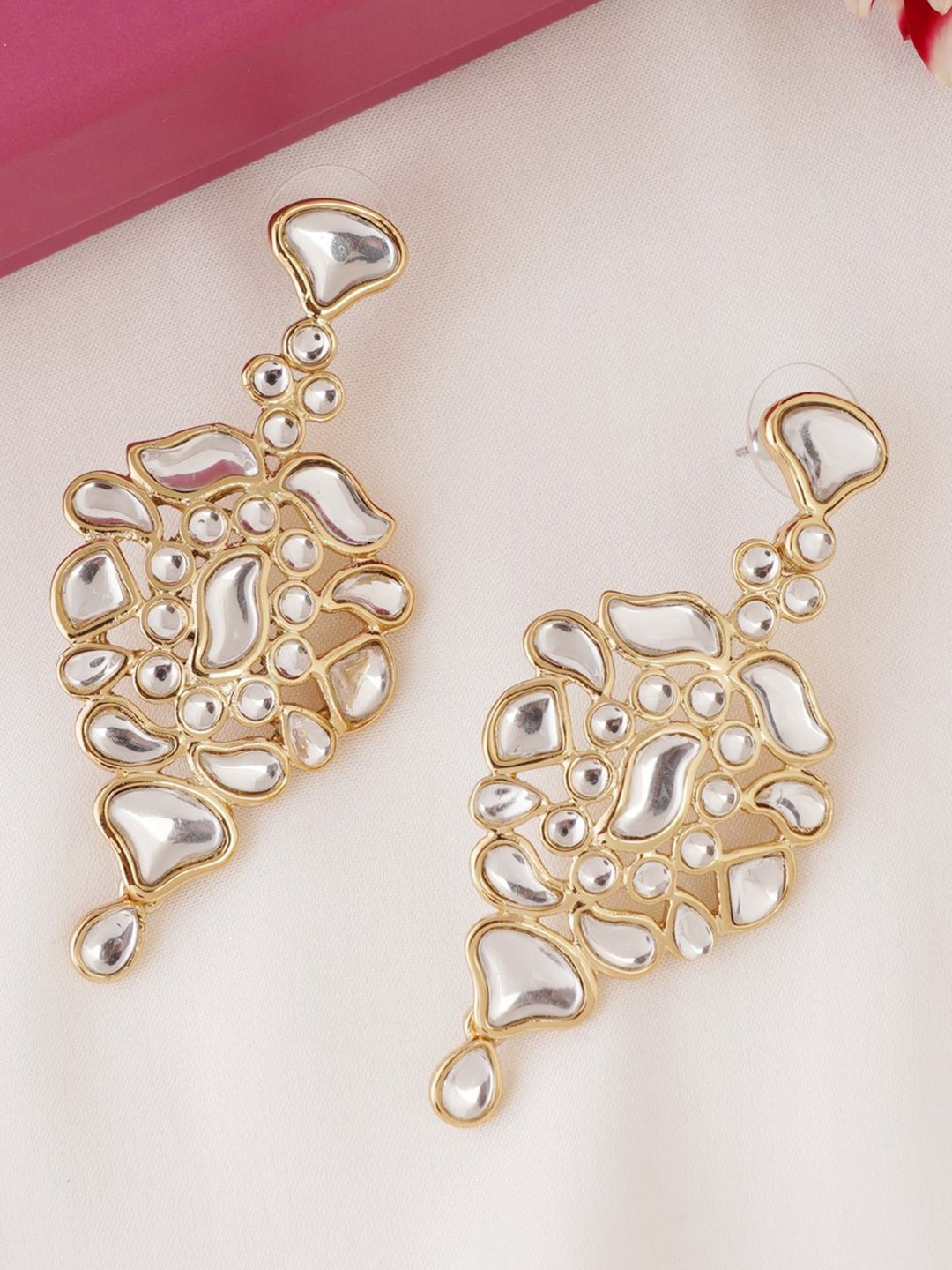 Estele Gold-Plated Kundan Floral Drop Earrings