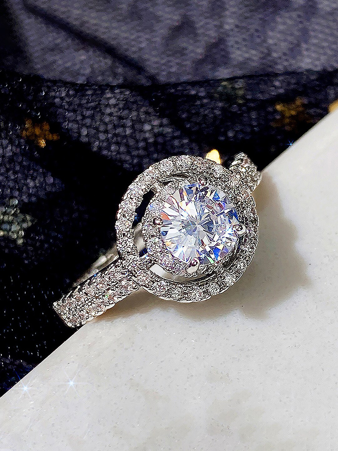 Peora Silver-Plated American Daimond-Studded Finger Ring