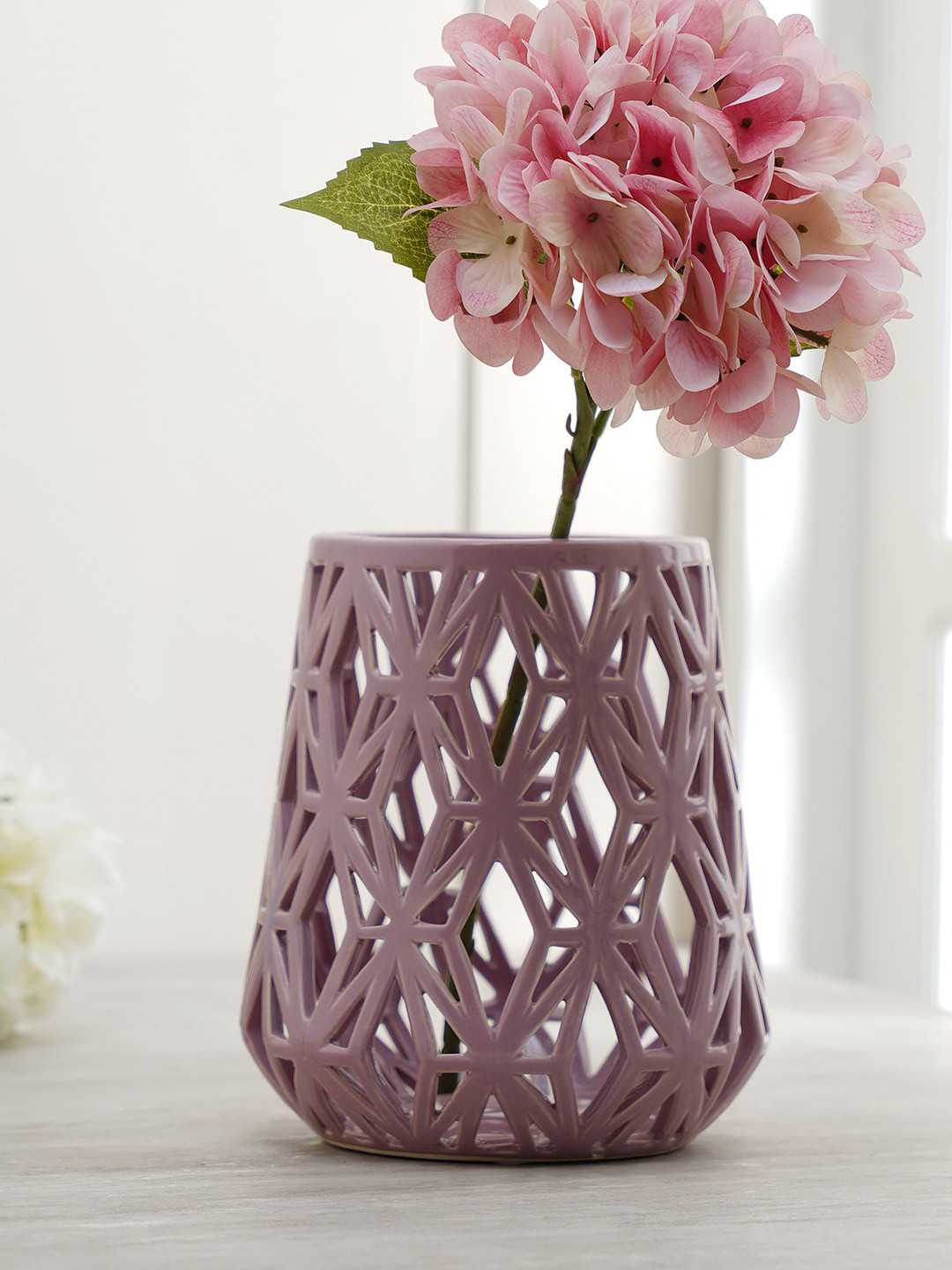 Pure Home and Living Purple Intertwist Ceramic Flower Vase
