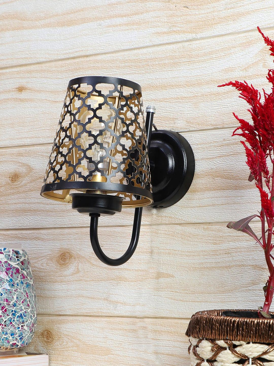 Devansh Black & Gold-Toned Etched Diamond Textured Wall Mounted Lamp With Iron Base