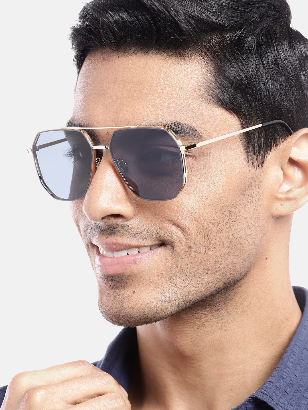 Carlton London Premium Men Polarised & UV Protected Lens Rectangle Sunglasses - CLSM135