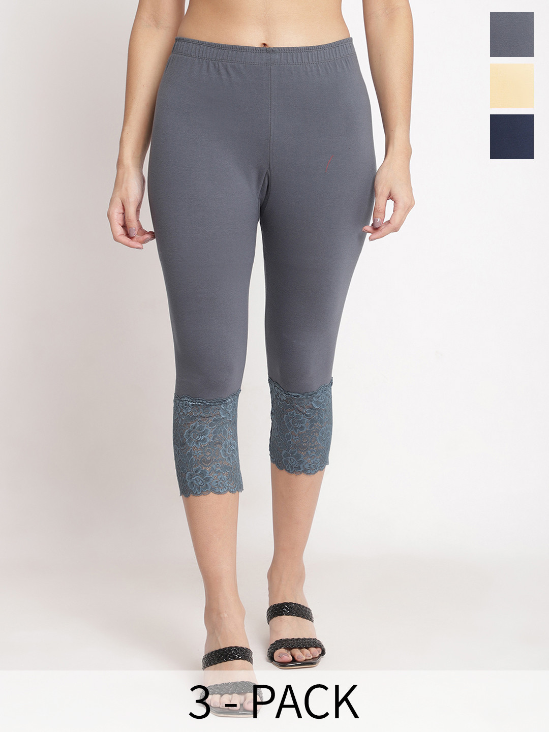 GRACIT Women Grey & Cream Skinny Fit Capris