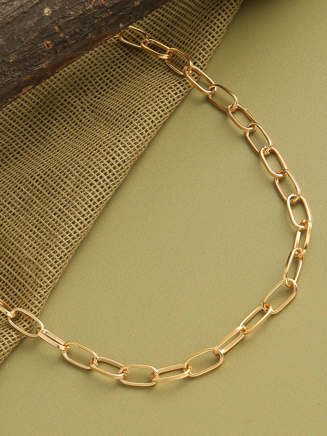 SOHI Gold-Plated Minimal Necklace Designer Chain