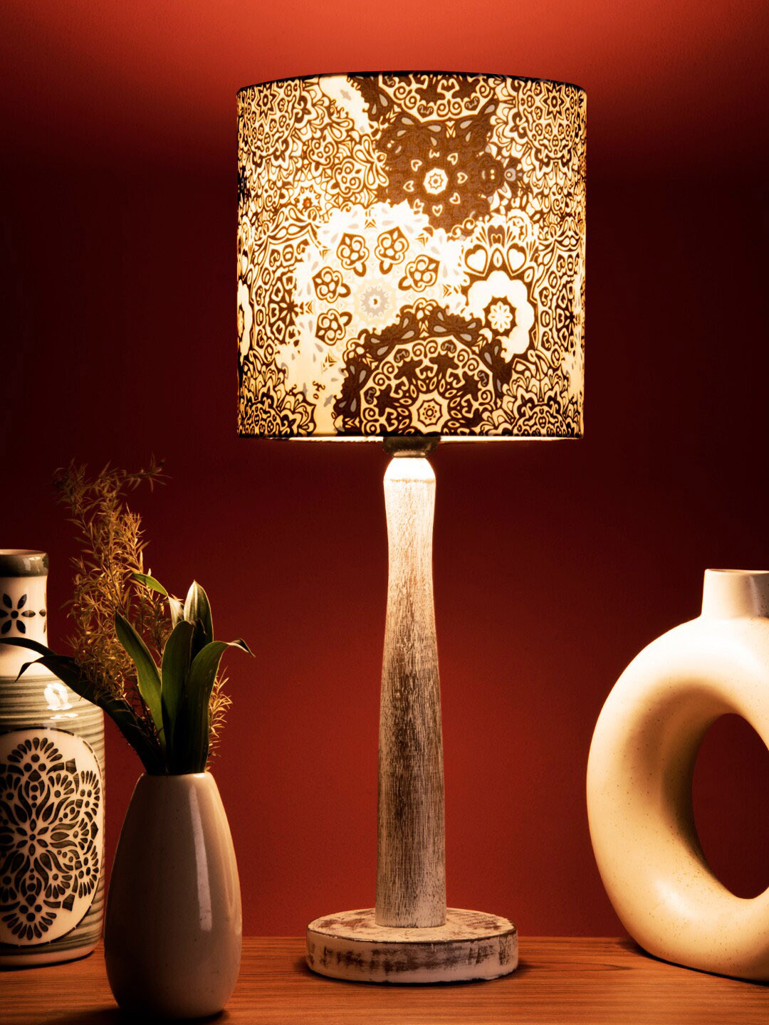 green girgit White & Grey Wooden Table Lamp With Batik Printed Shade