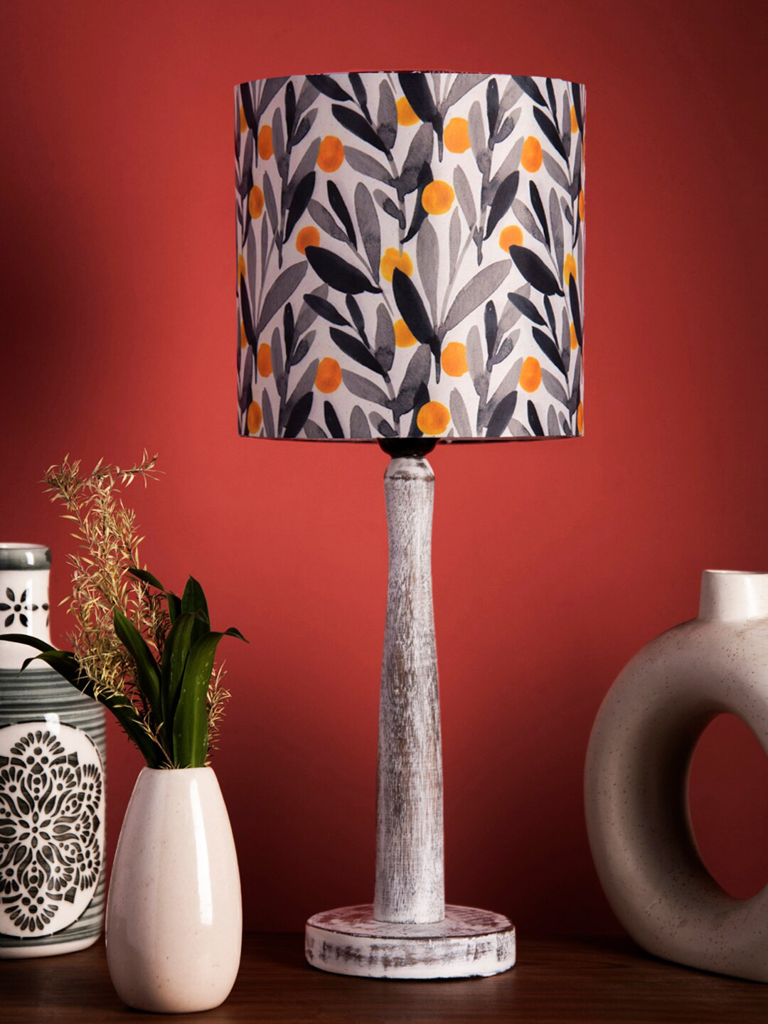 green girgit Distress White & Yellow Leaf Printed Wooden Table Lamp
