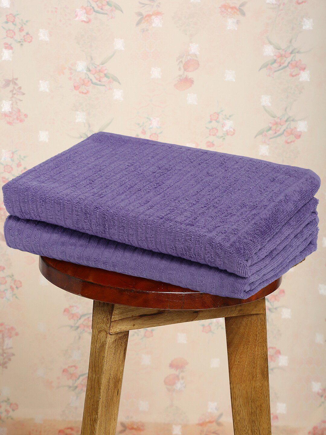 Creeva Purple 2 Pcs Self-Designed 500 GSM Cotton Bath Towels