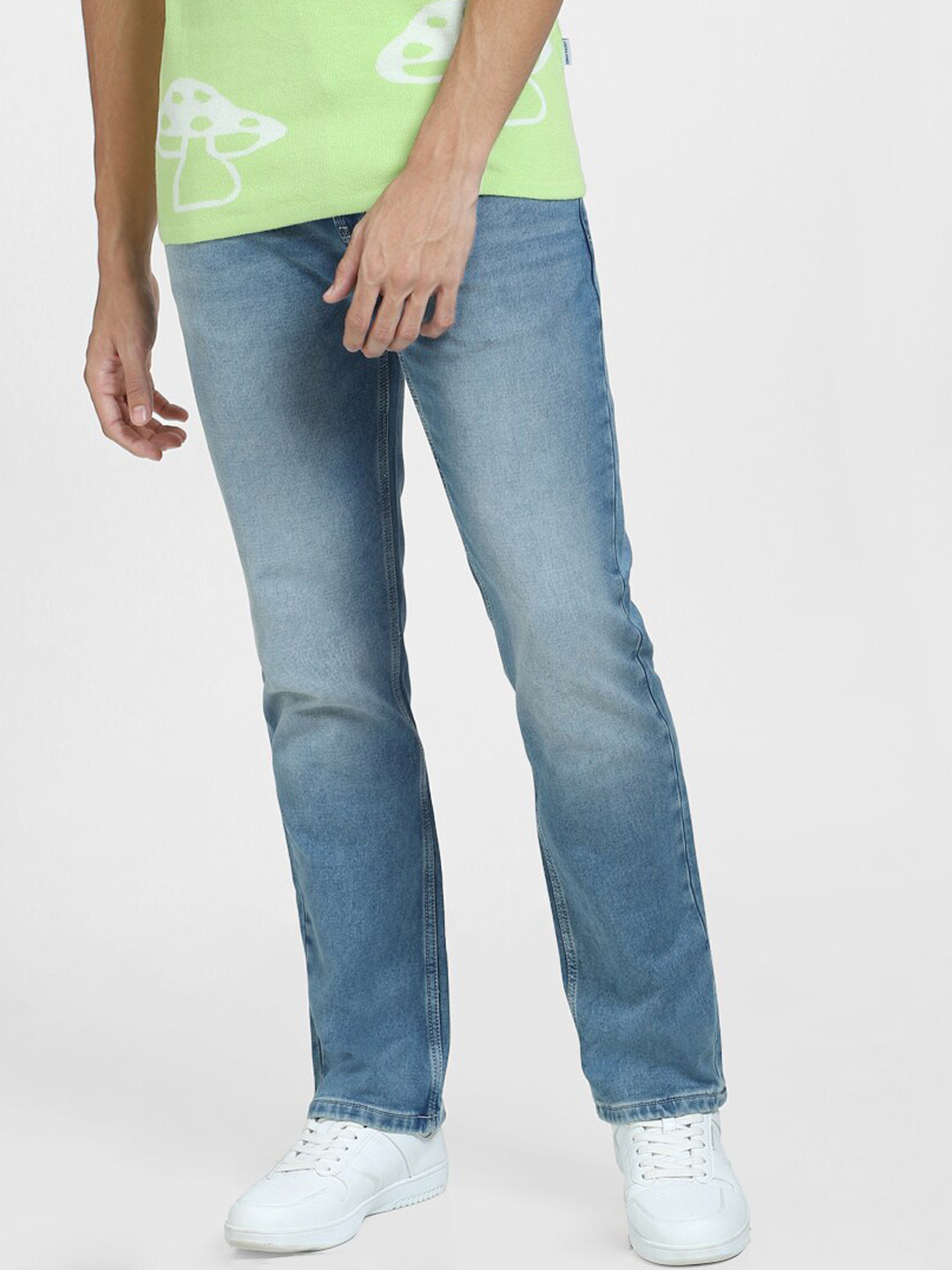 Jack & Jones Men Light Fade Clean Look Low-Rise Jeans