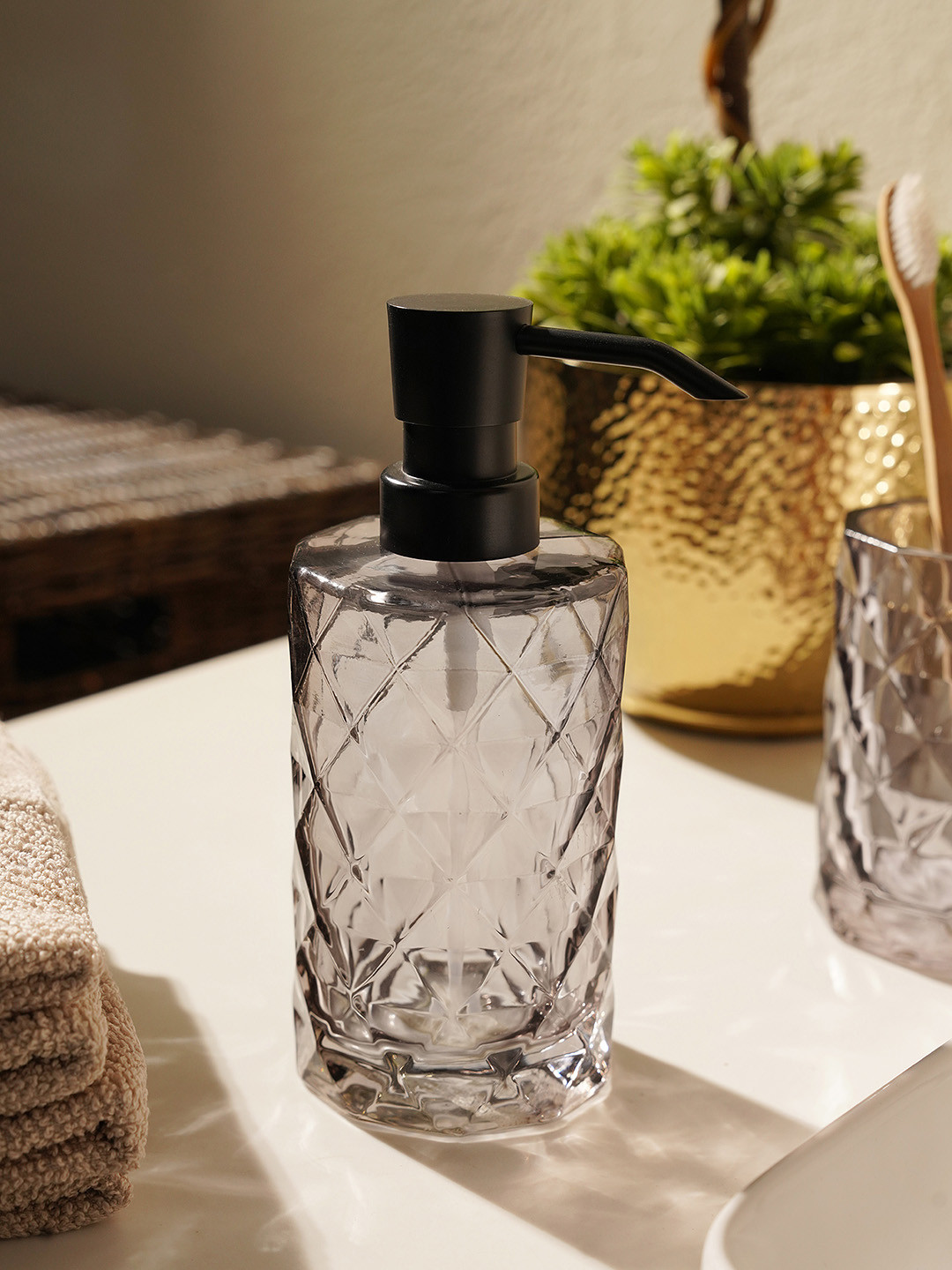 Pure Home and Living Black Prism Texture Glass Soap Dispenser