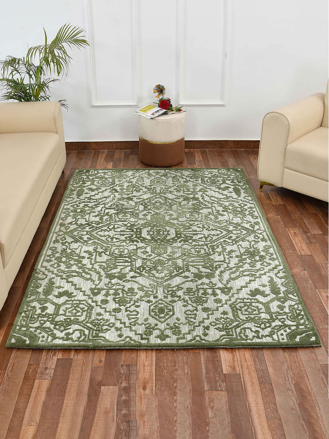 PRESTO Green & White Traditional Pattern Durable No Shredding Rectangular Carpet
