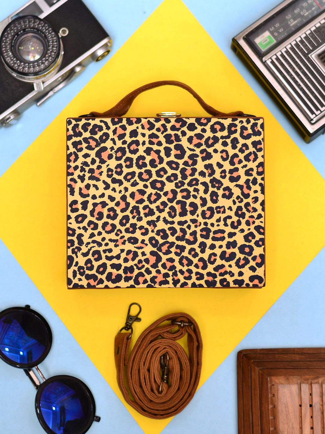 ARTKLIM Leapord Printed Suitcase Style Box Clutch