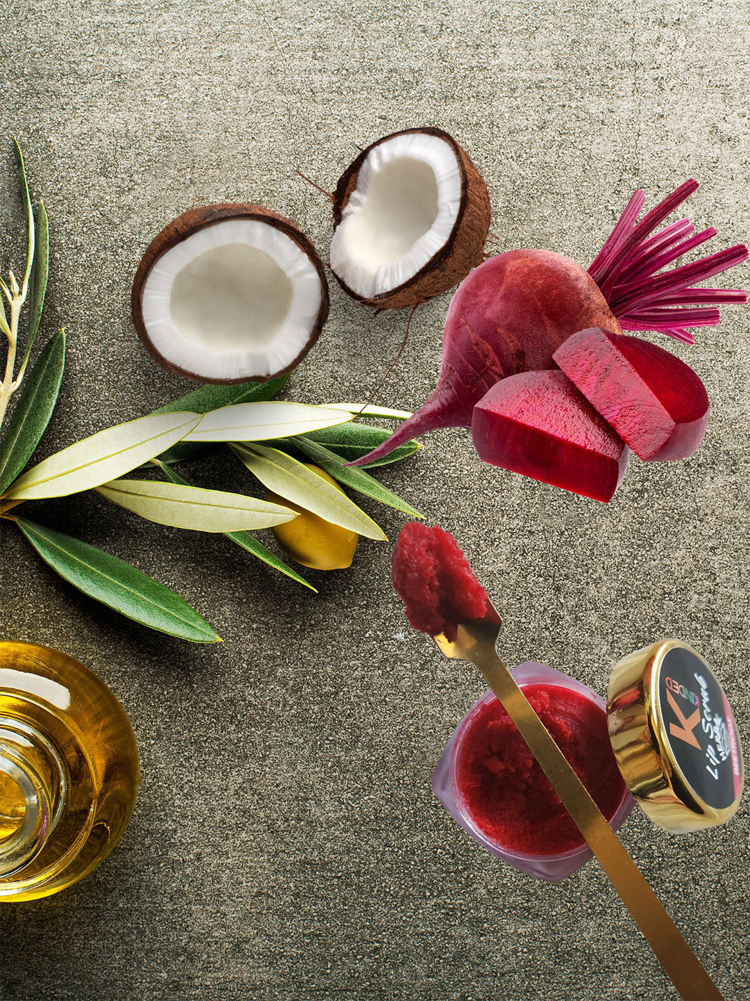 KINDED Herbal Lip Scrub 10 g - Beetroot 06