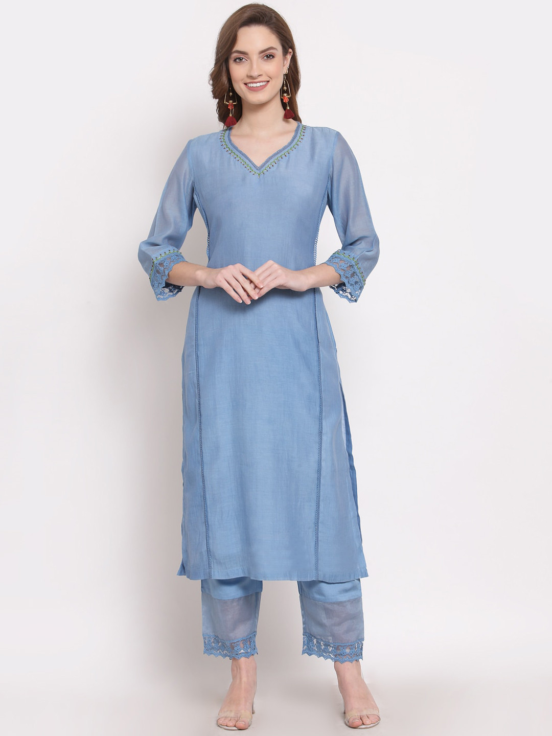DART STUDIO V-Neck Beads and Stones Chanderi Silk Kurta