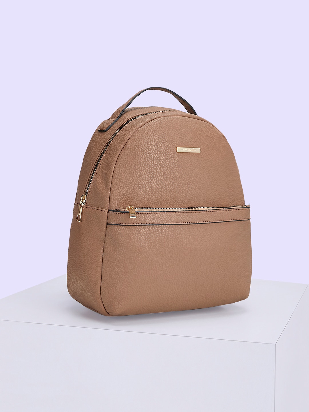 Pantaloons backpacks top