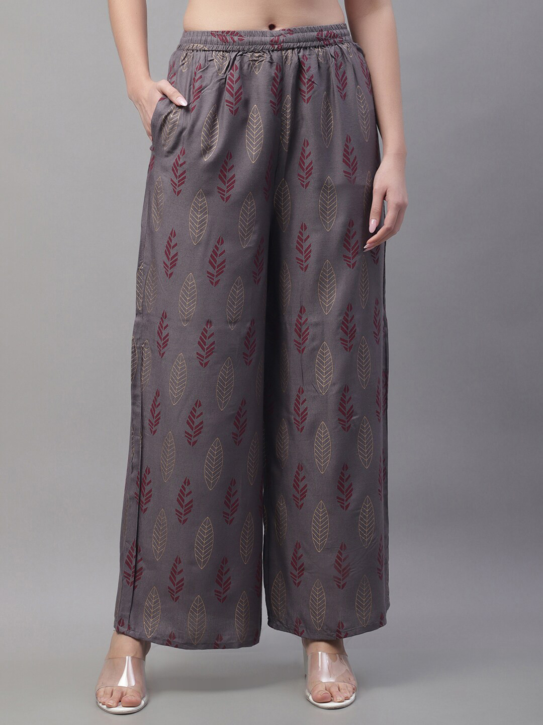 Pistaa Women Floral Printed Straight Palazzos