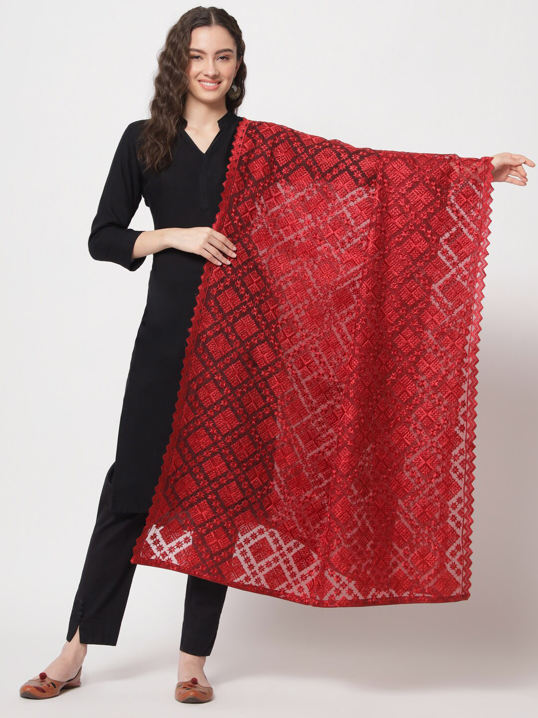 Zamour Embroidered Organza Dupatta With Phulkari