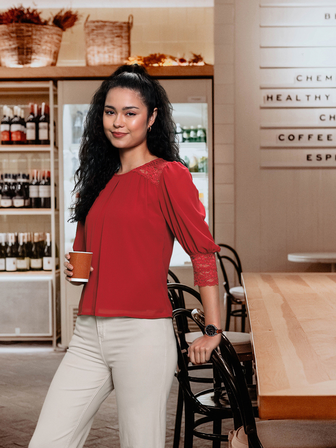 AND Round Neck Puff Sleeve Top