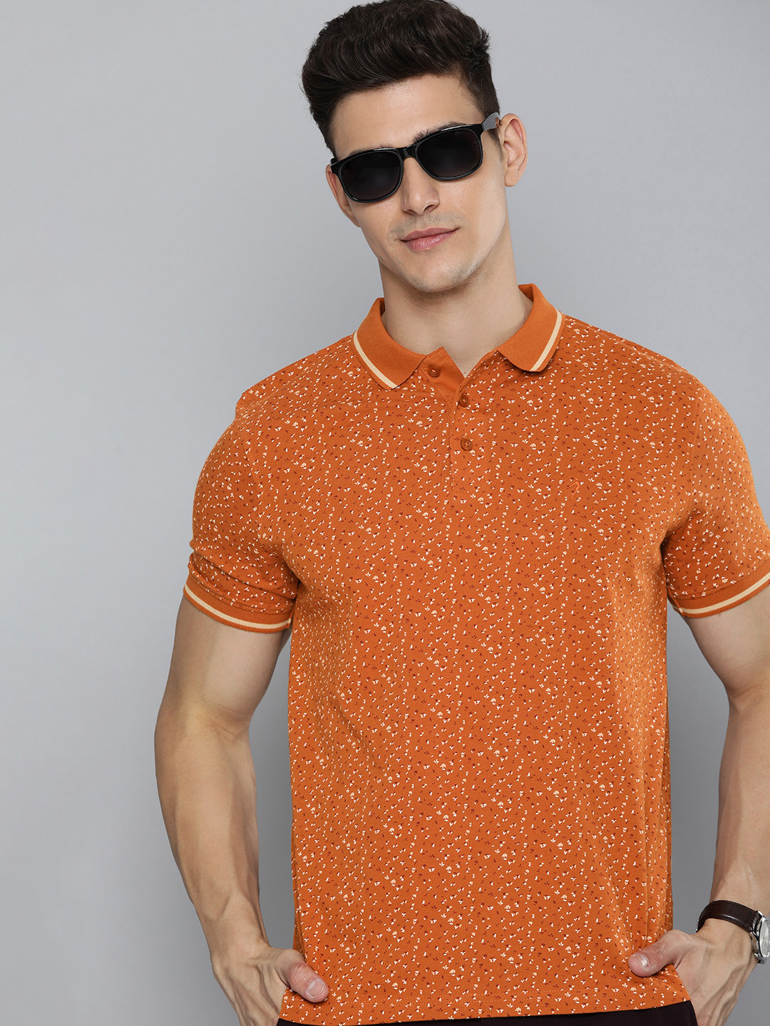 Indian Terrain Micro-Ditsy Abstract Printed Polo Collar Pure Cotton Slim Fit T-shirt