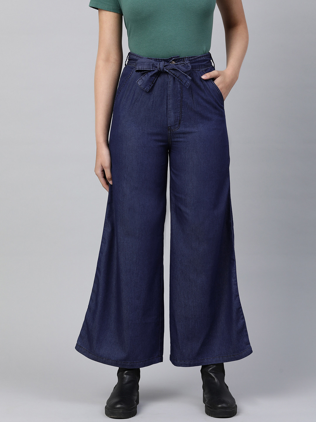 ADBUCKS Flared High-Rise Jeans