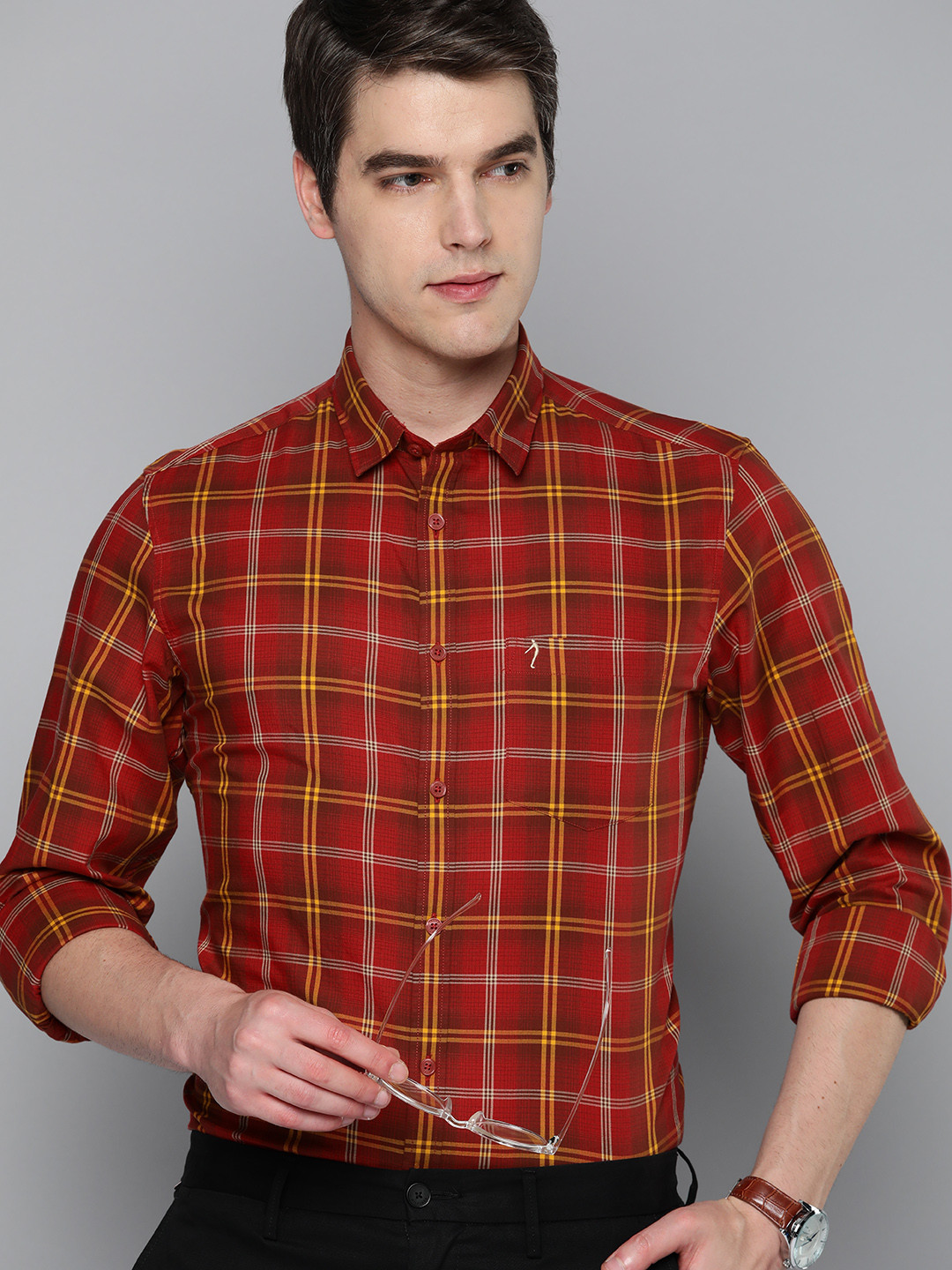 Indian Terrain Men Rust Chiseled Slim Fit Tartan Checks Opaque Cotton Semiformal Shirt