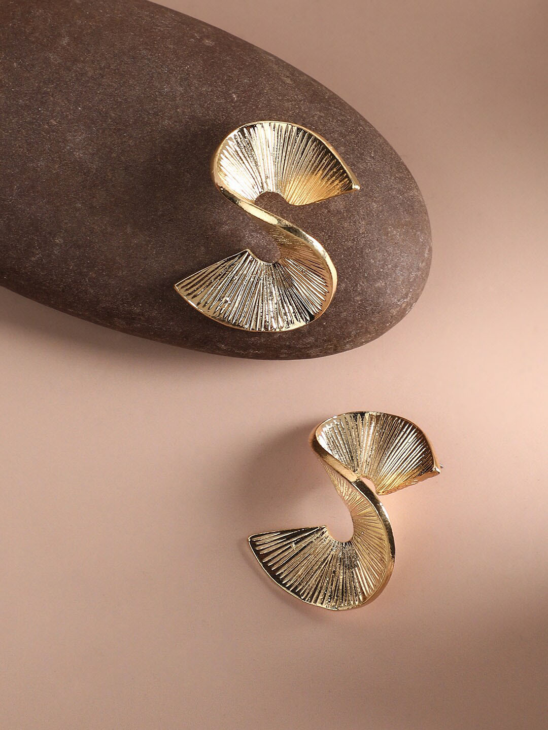 SOHI Gold-Plated Textured Contemporary Drop Earrings