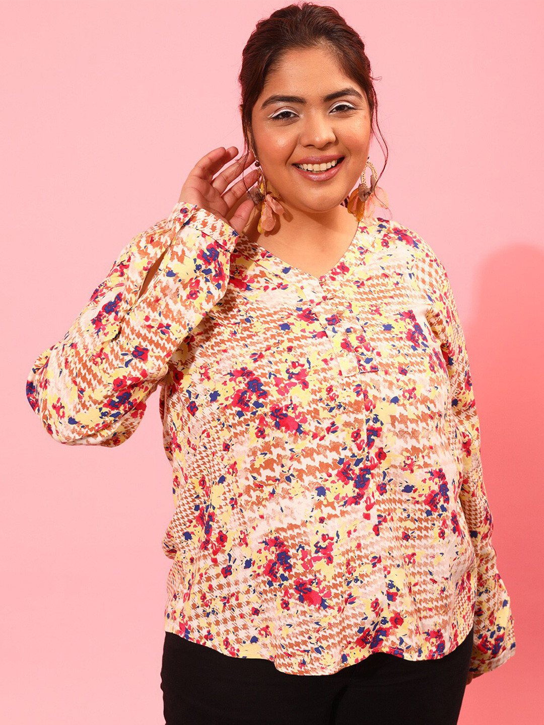 CURVY STREET V-Neck Floral Printed Cuff Sleeves Top