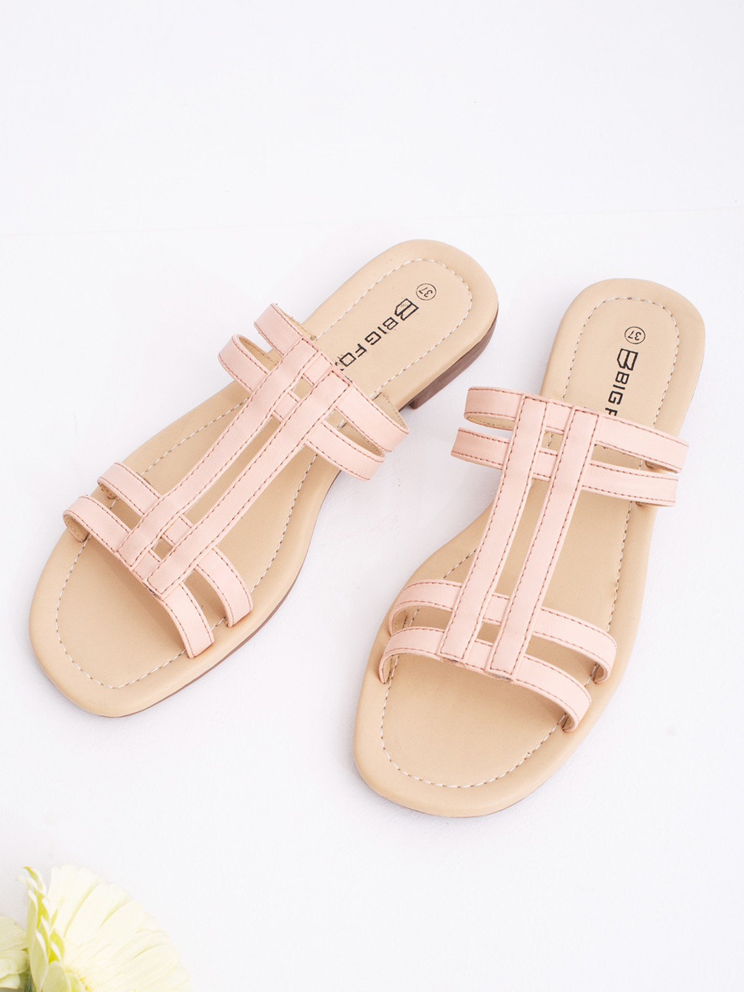 Big Fox Women Synthetic Open Toe Flats