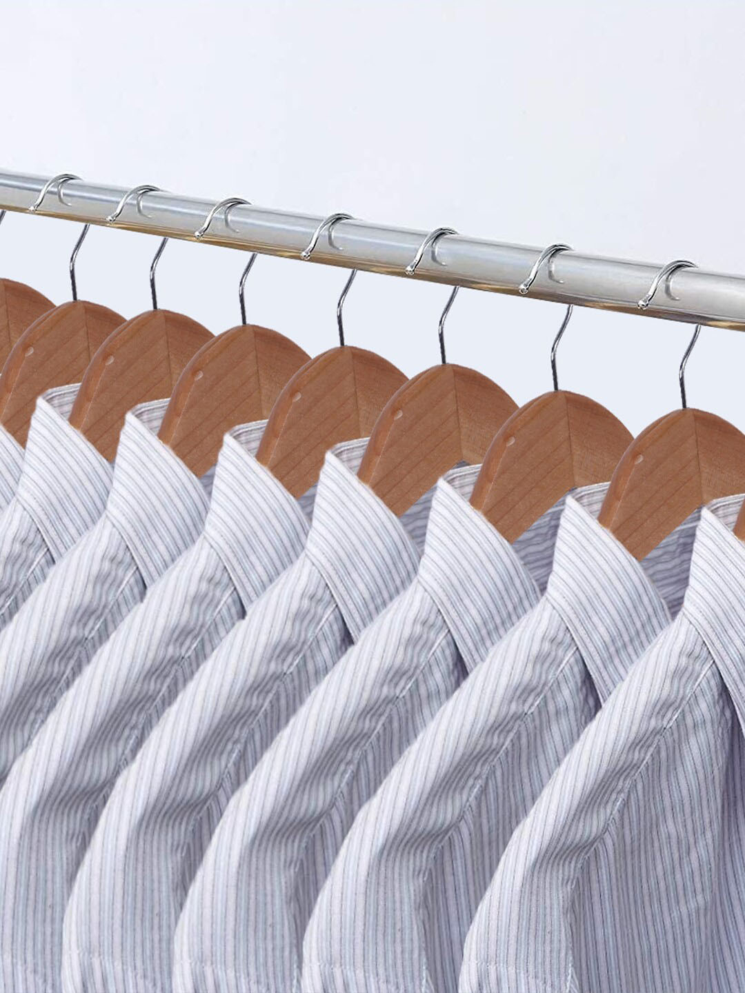Kuber Industries Brown 3 Pieces Lightweight Wooden Hangers
