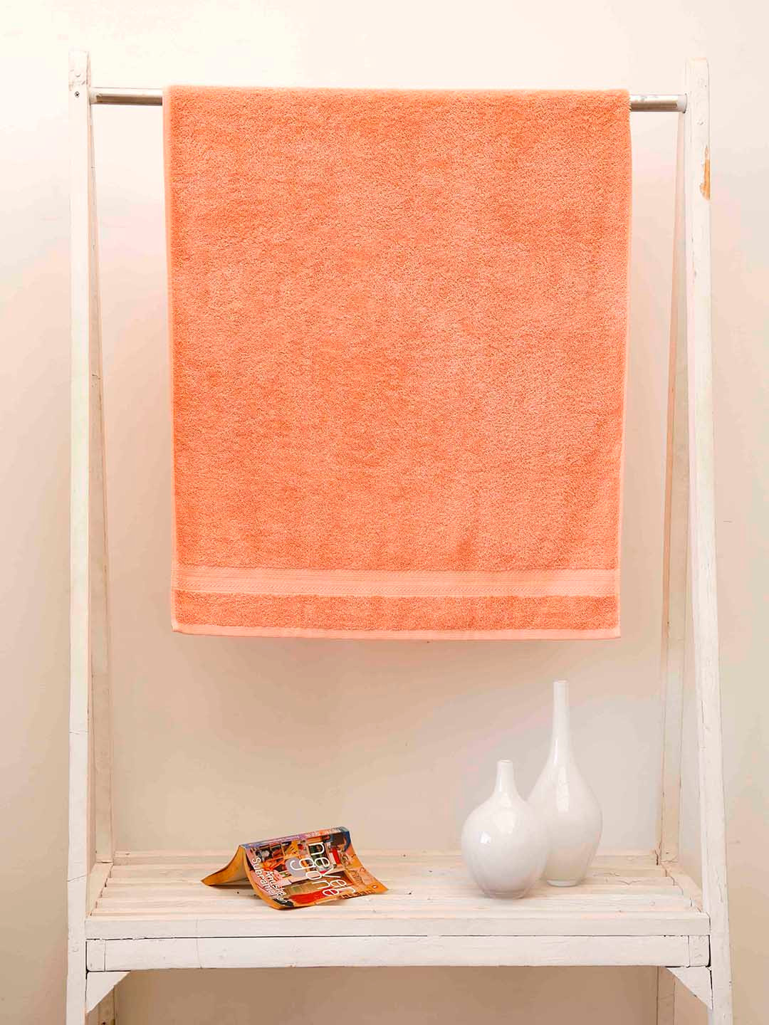 Ariana Luxury Orange-Coloured 500 GSM Cotton High Absorbent Bath Towel