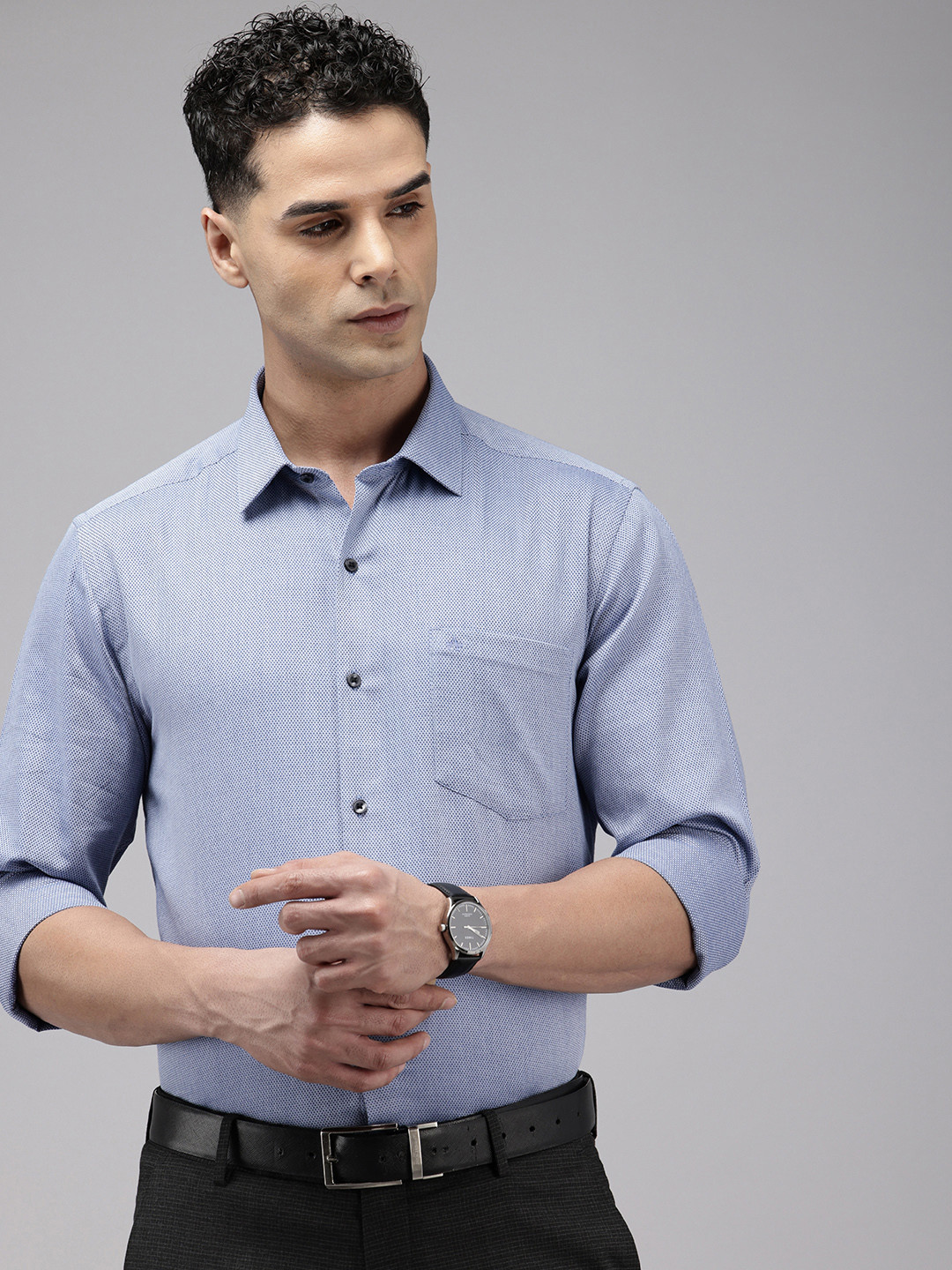Arrow Manhattan Slim Fit Self Designed Pure Cotton Formal Shirt