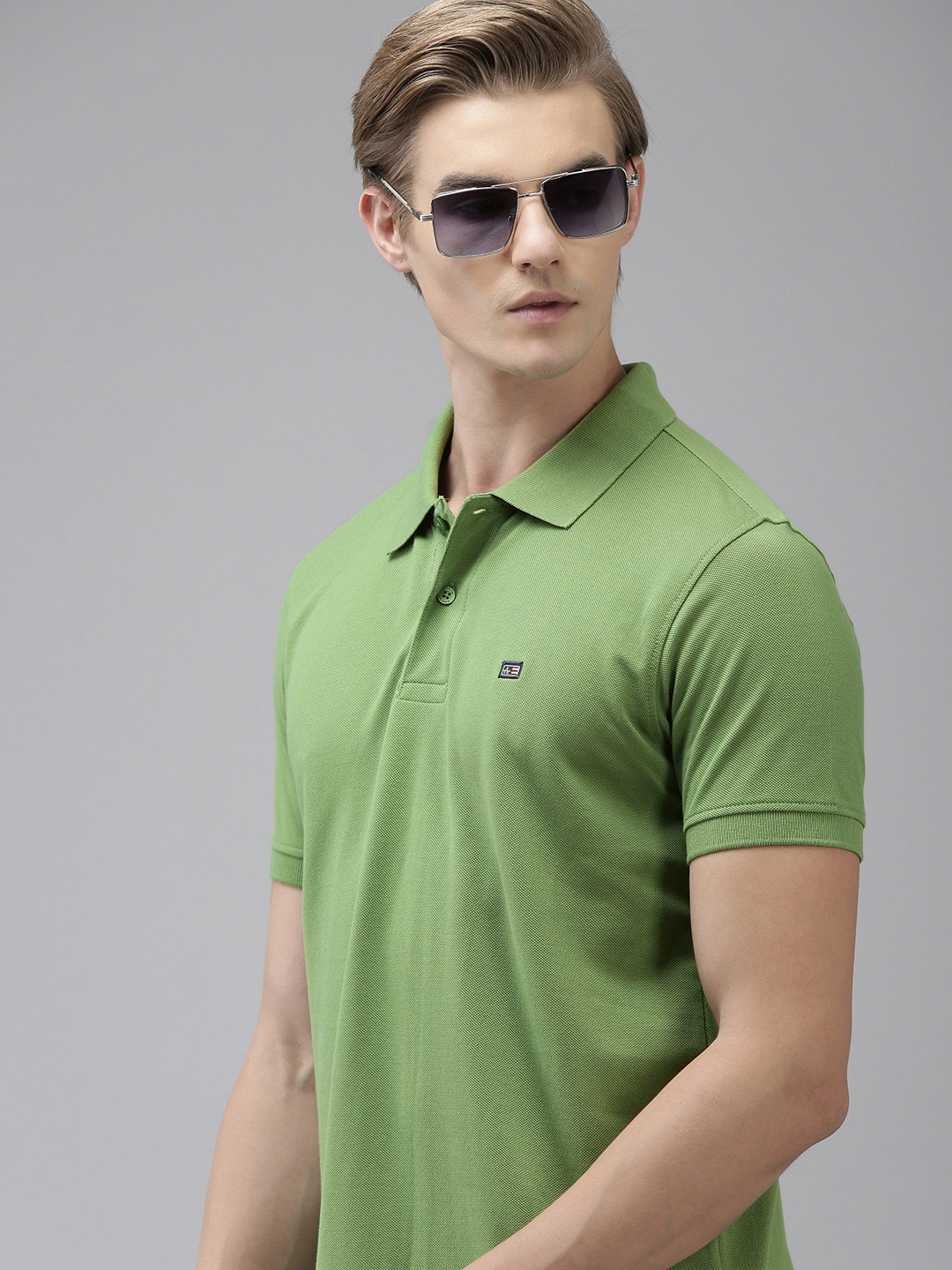 Arrow Sport Short Button Placket Solid Polo Tshirt