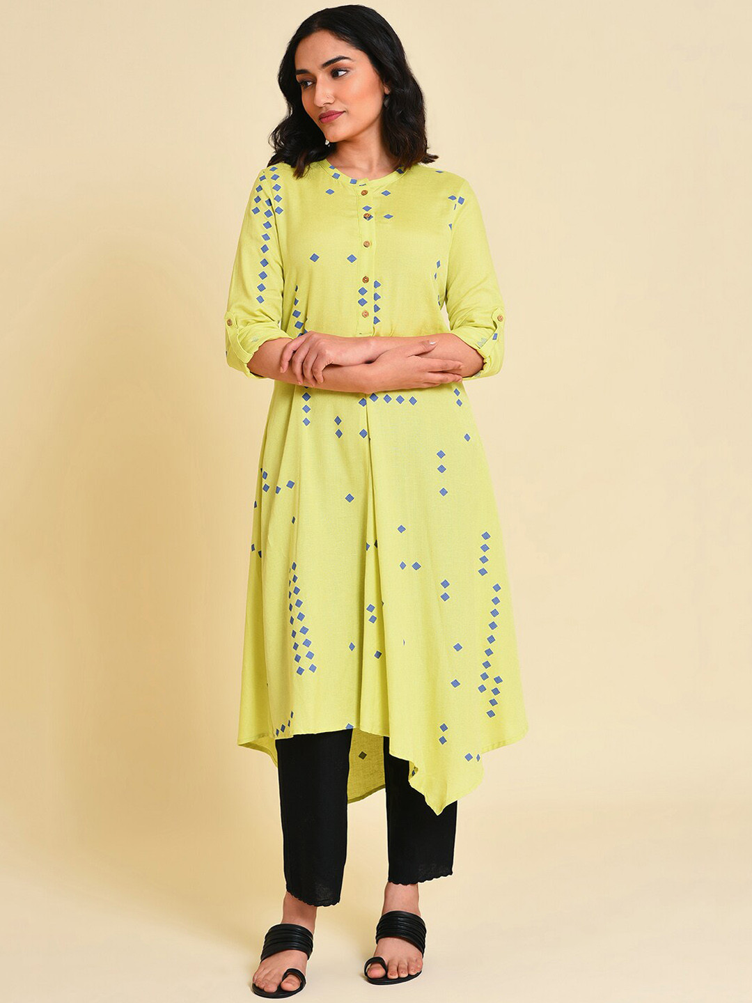 W Geometric Printed Asymmetric A-Line Kurta with Trousers