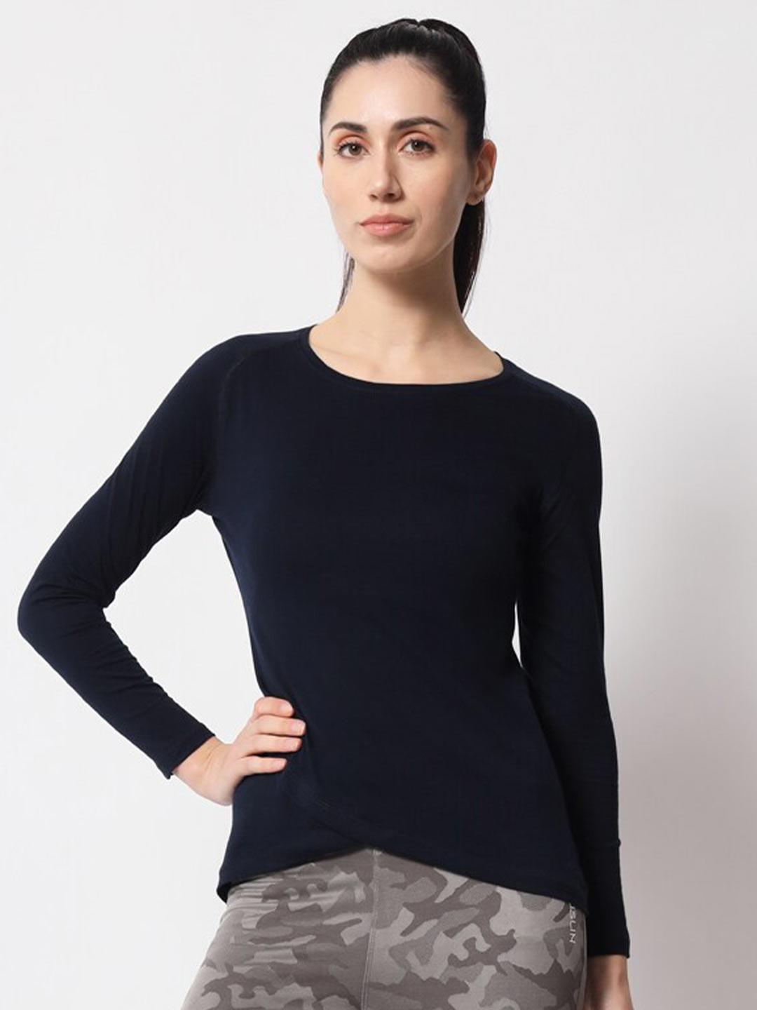 appulse Long Raglan Sleeve Bottom Crossover Cotton T-shirt