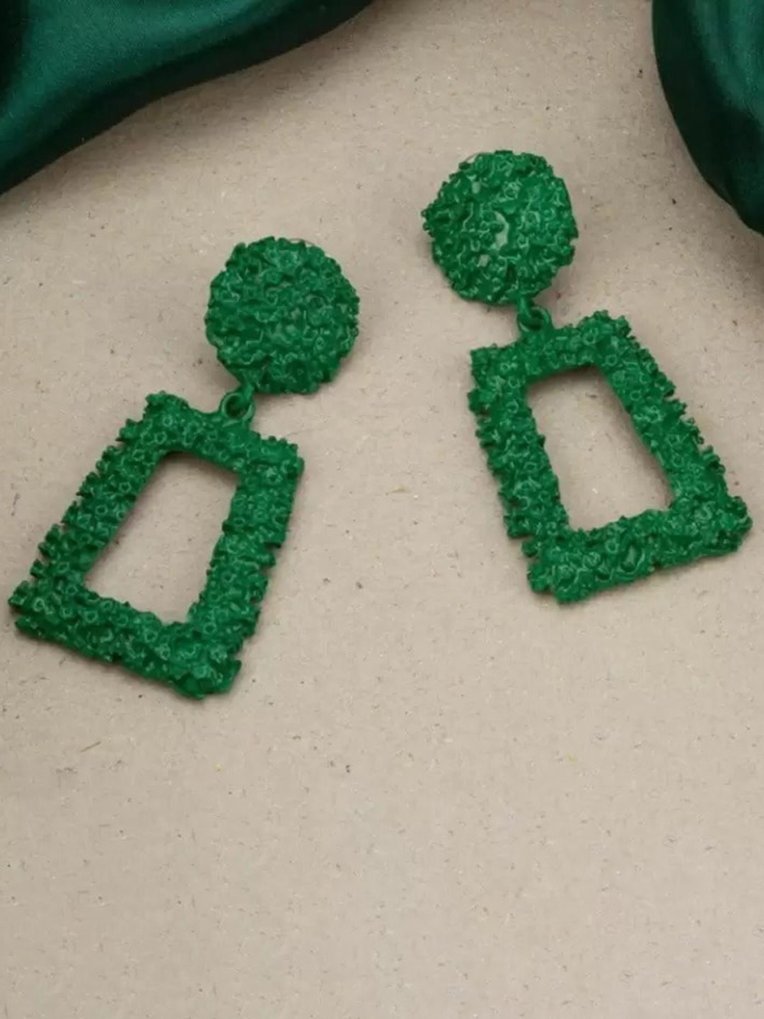 Pinapes Textured Geometric Drop Earrings