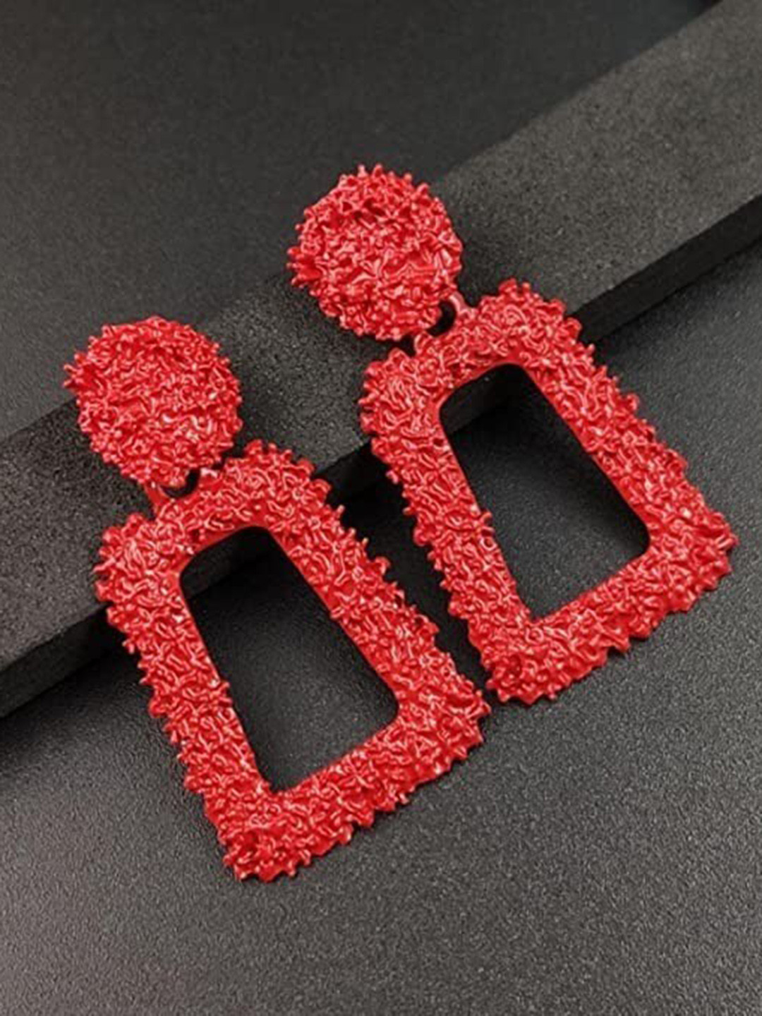 Pinapes Textured Geometric Drop Earrings