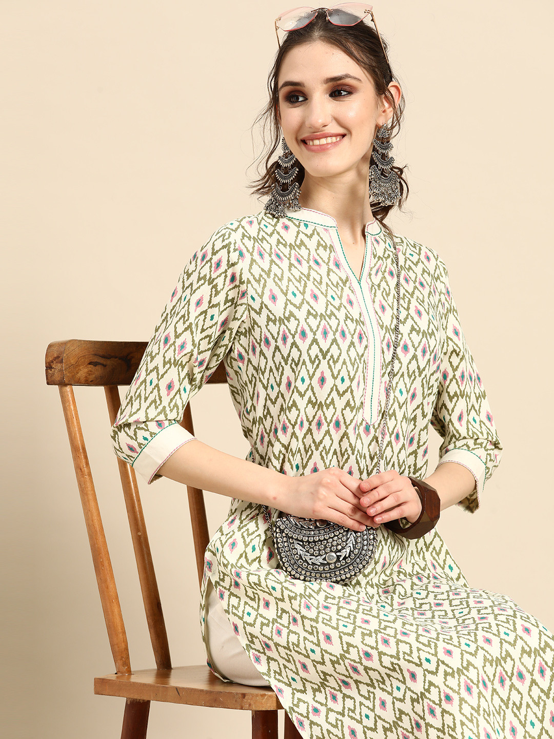 Sangria Printed Regular Thread Work Pure Cotton Kurta with Trousers