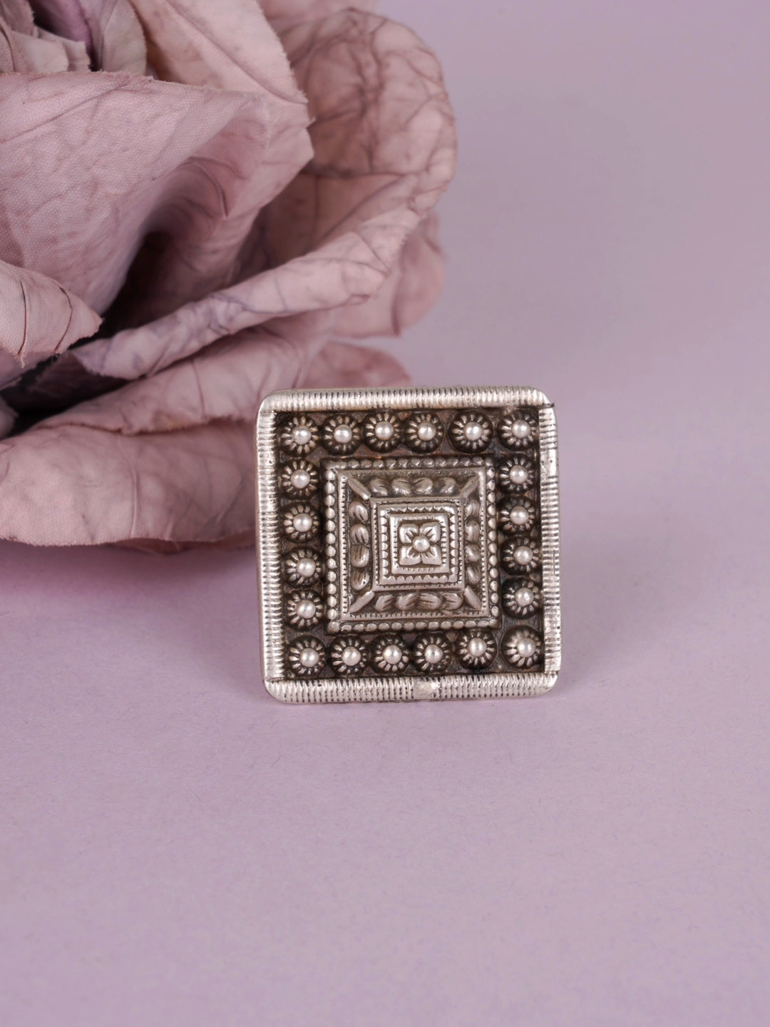 Shyle Oxidised 925 Sterling Silver Embossed Adjustable Finger Ring