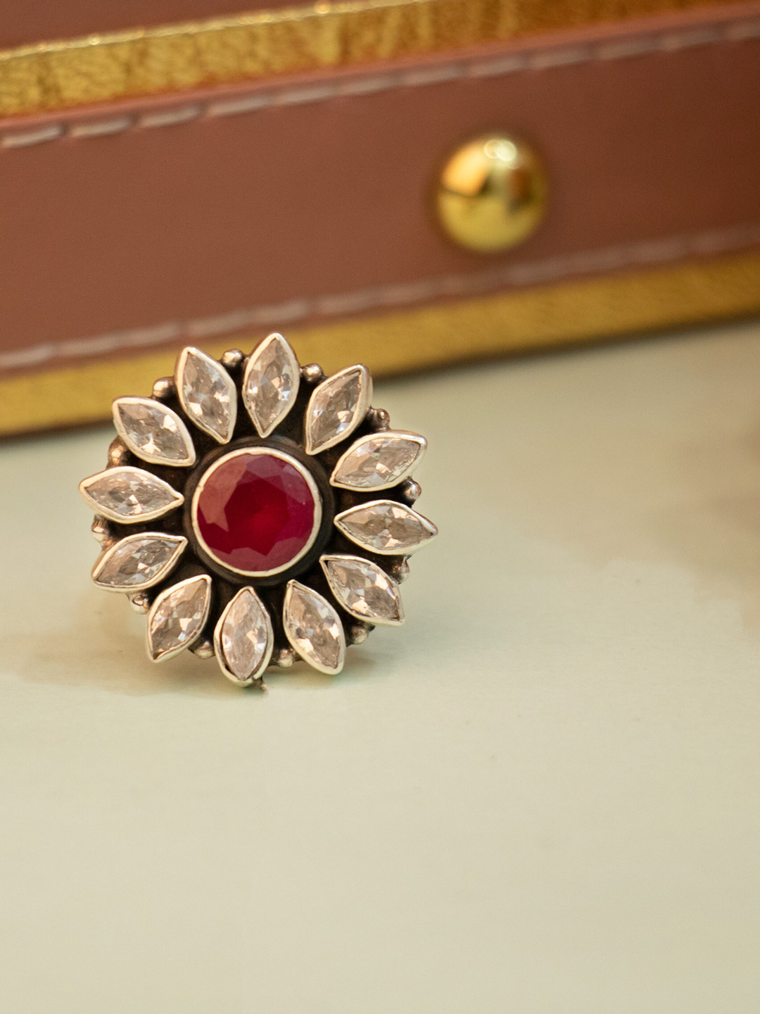 Shyle 925 Sterling Silver Scintillating Flower Ring