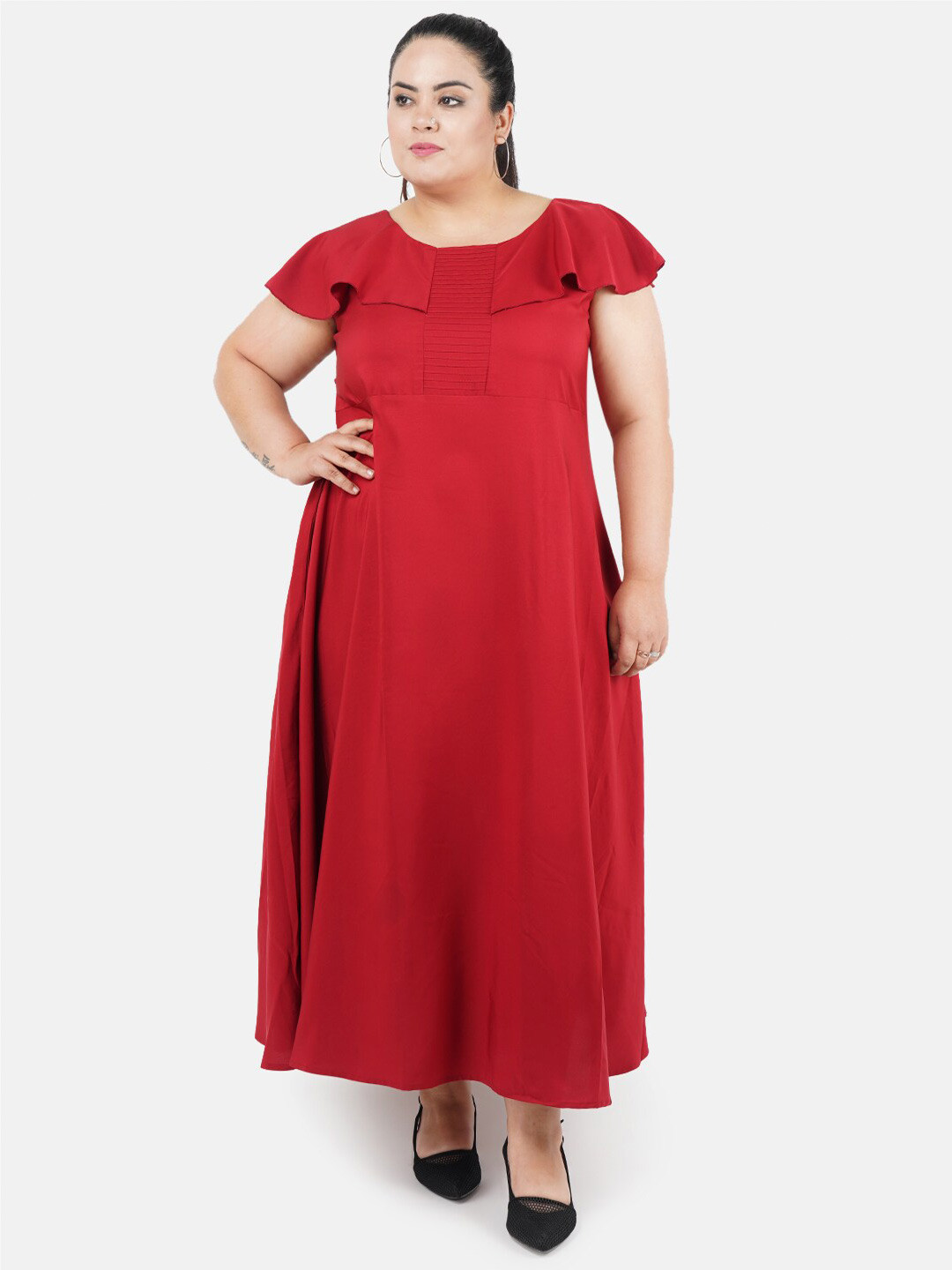 Indietoga Plus Size Cape Sleeve Tie-Up Detail Maxi Dress