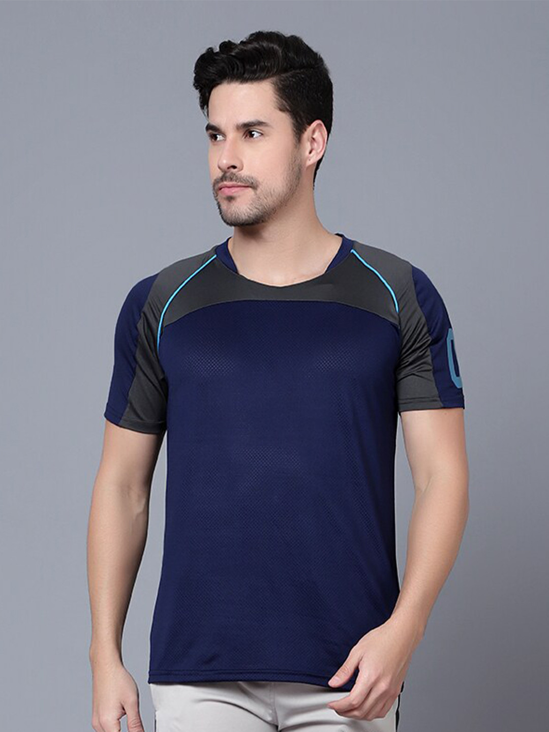 Shiv Naresh Men Outdoor 3D Chassis Outdoor T-shirt