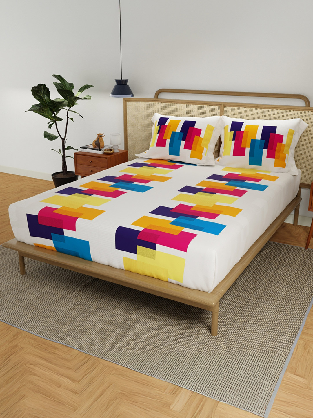 URBAN SPACE Divine White Geometric Cotton 144 TC Queen Bedsheet with 2 Pillow Covers-100 x 87 inches