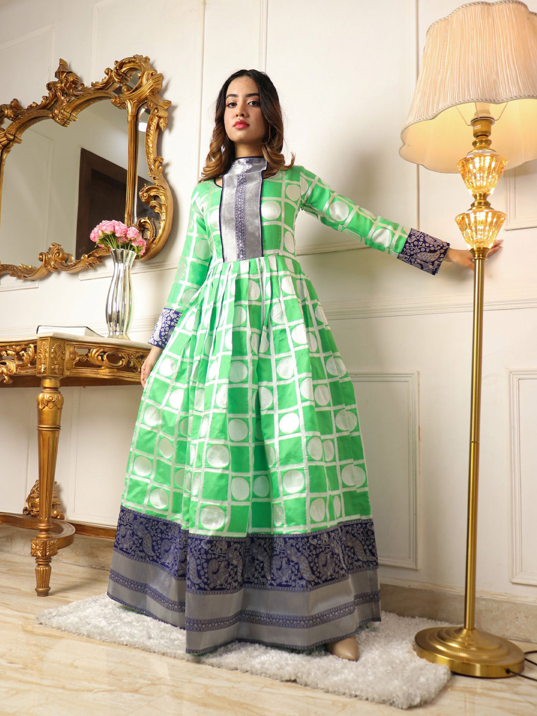 Vidraa Western Store Checked Fit & Flare Maxi Ethnic Dress