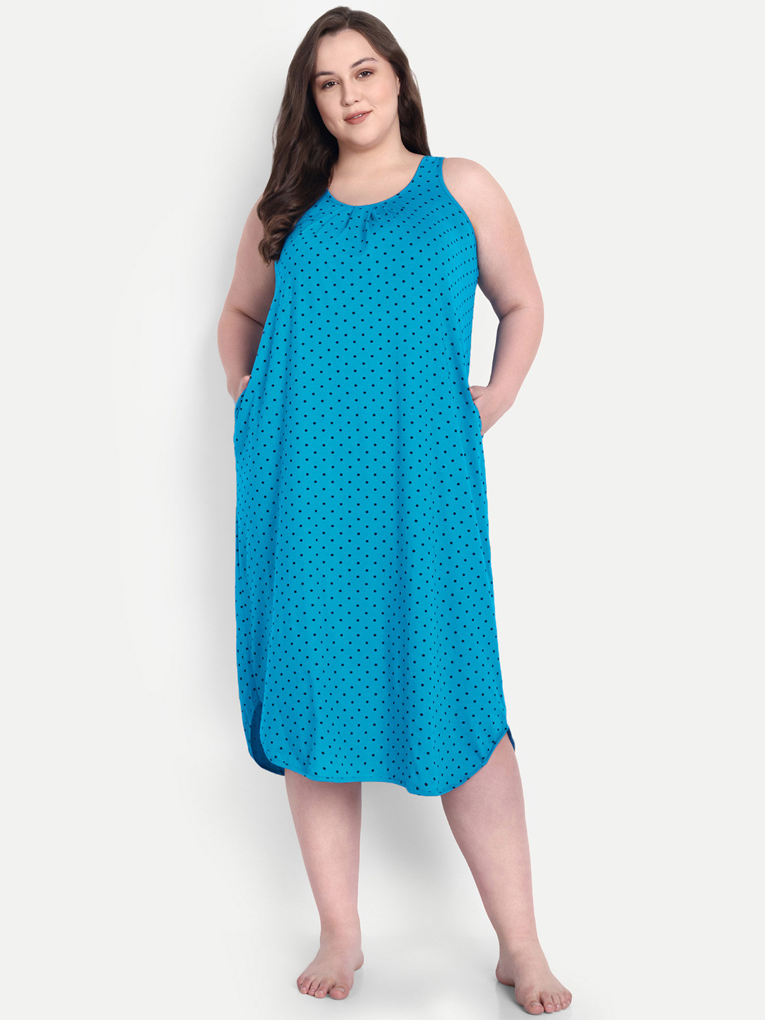 BLAZON Plus Size Polka Dots Printed Pure Cotton Nightdress
