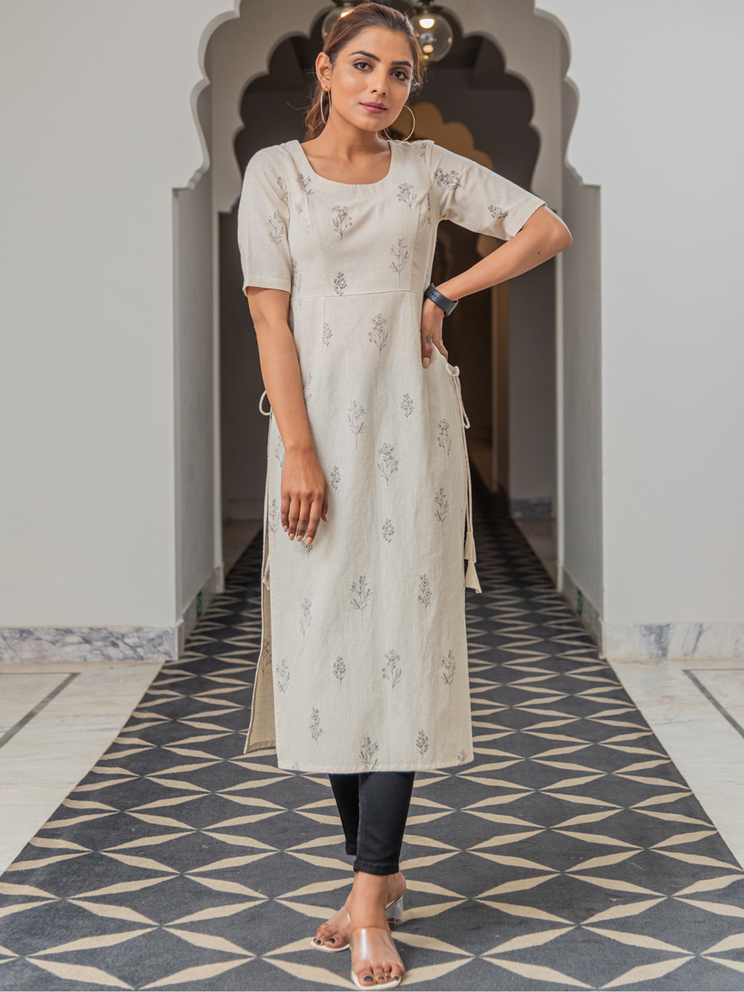 Kohsh Floral Printed Pure Cotton Kurta