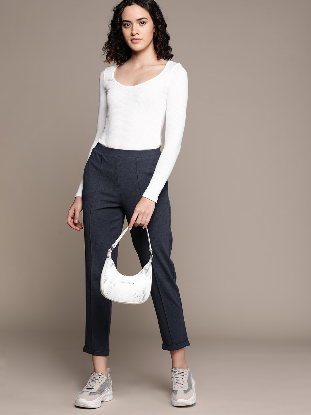 MANGO Women RegularTextured High-Rise Cropped Trousers