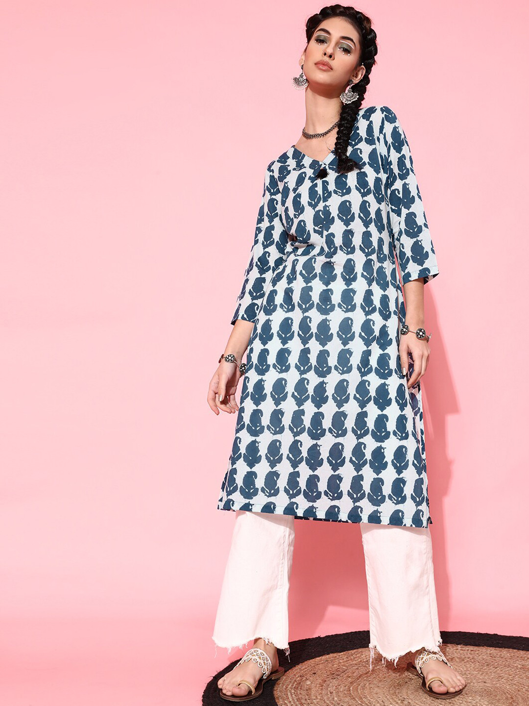 indo street Paisley Printed V Neck Cotton Straight Kurta