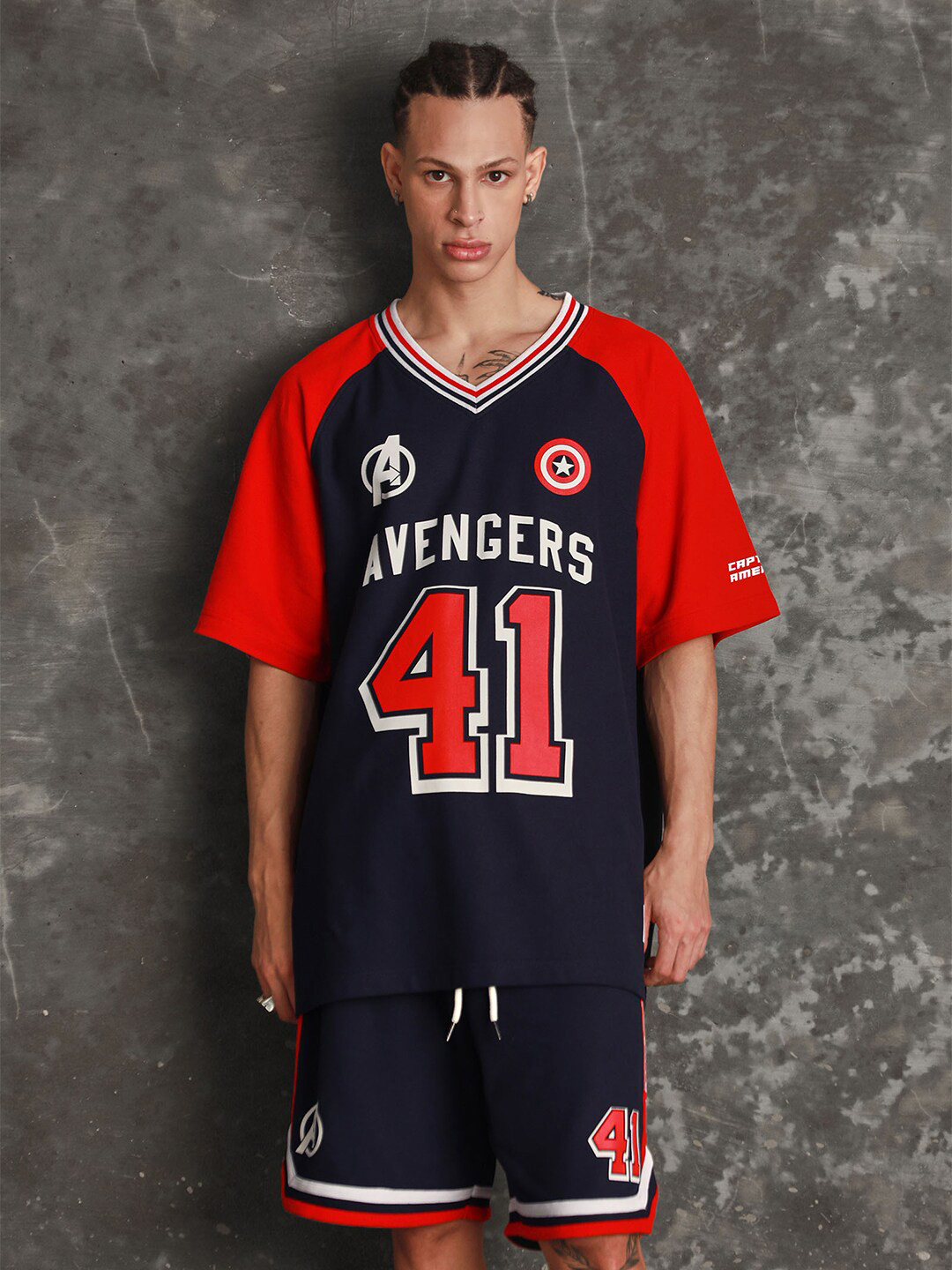 Bonkers Corner V-Neck Raglan Sleeves Loose Fit Cotton T-shirt