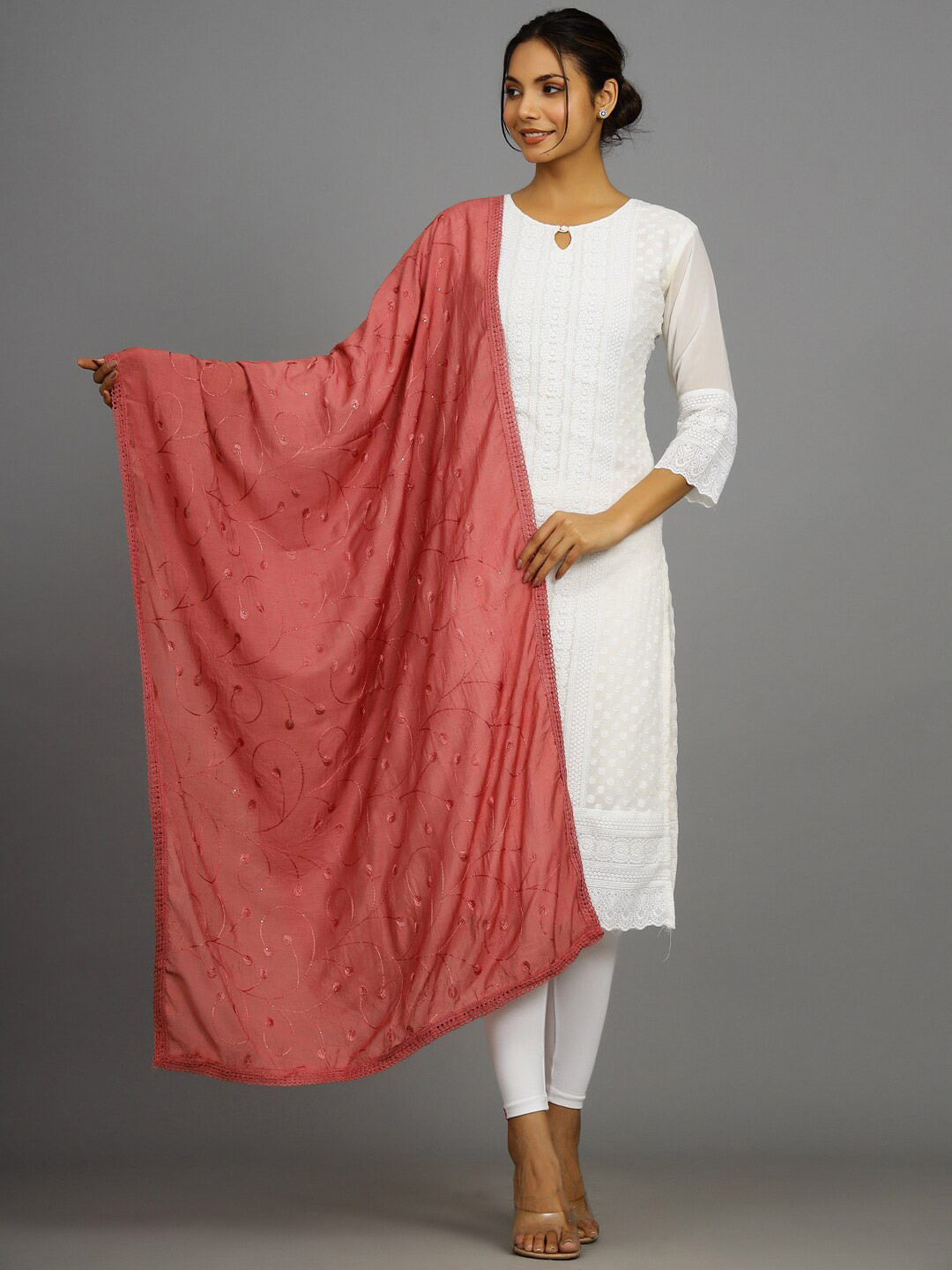 HANDICRAFT PALACE Thread Work Embroidered Dupatta With Taping Border